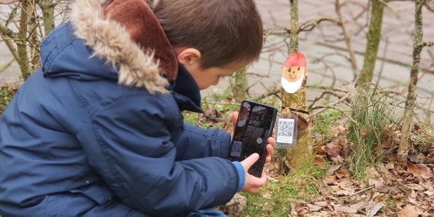 Voor de jongste jeugd biedt de familiebox een kabouterspeurtocht én de mogelijkheid er zelf eentje te knutselen. (Ladies’ Circle Leusden)