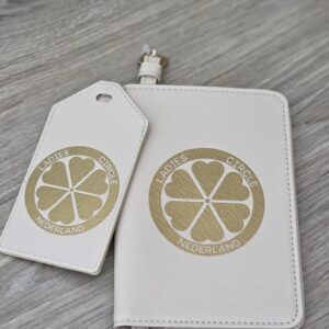 Boutique paspoorthoes met label